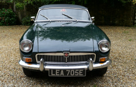 1967 MG B Roadster