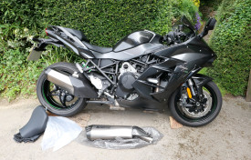 Kawasaki Ninja H2 SX